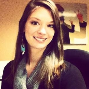 Meet your Posher, Katie